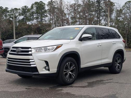 2019 Toyota Highlander LE Plus