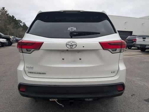 2019 Toyota Highlander LE Plus