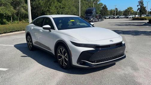 2023 Toyota Crown XLE