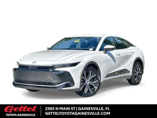 2023 Toyota Crown XLE