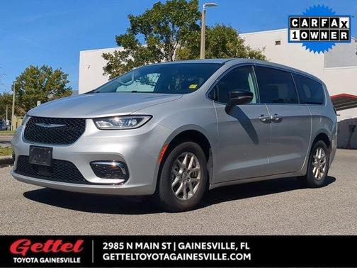 2024 Chrysler Pacifica Touring-L