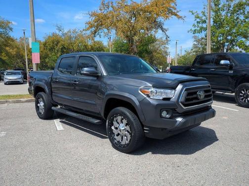 2022 Toyota Tacoma SR5