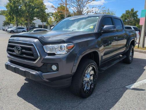 2022 Toyota Tacoma SR5