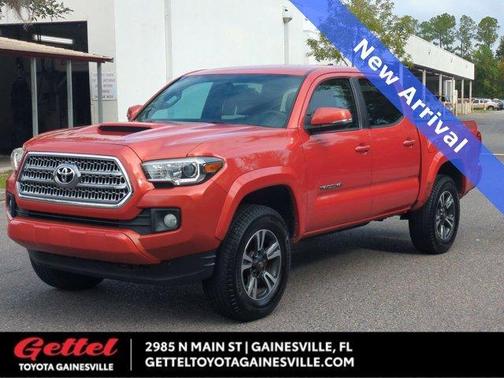 2017 Toyota Tacoma SR