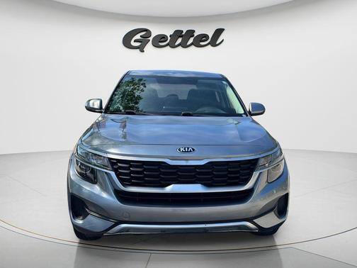 Steel Gray 2021 Kia Seltos LX