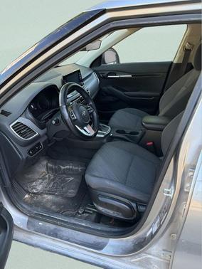 Steel Gray 2021 Kia Seltos LX