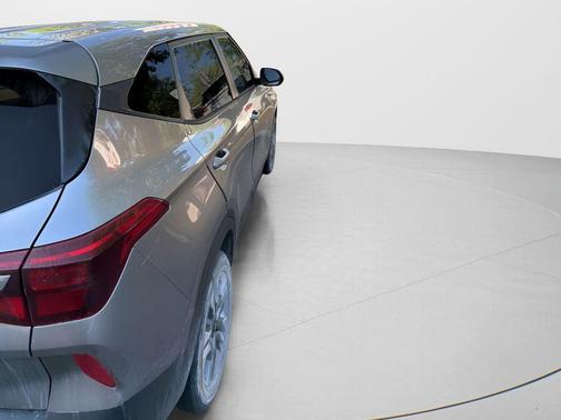 Steel Gray 2021 Kia Seltos LX