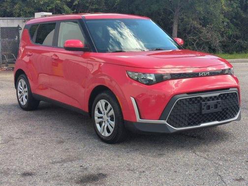 2023 Kia Soul LX