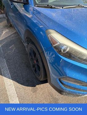 2017 Hyundai TUCSON Night