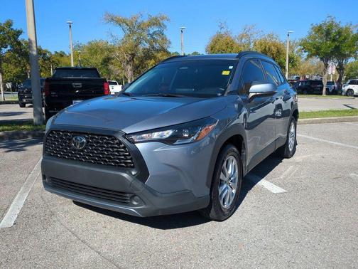 2023 Toyota Corolla Cross LE