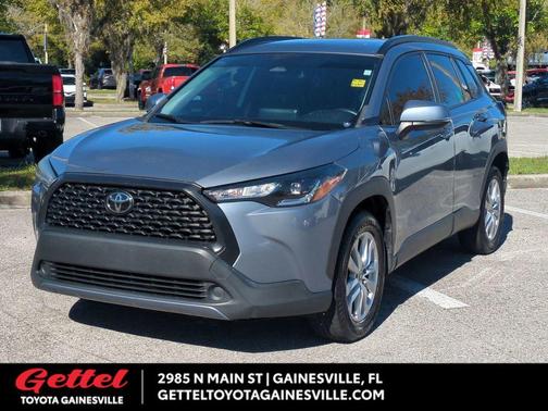 2023 Toyota Corolla Cross LE