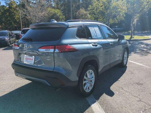 2023 Toyota Corolla Cross LE