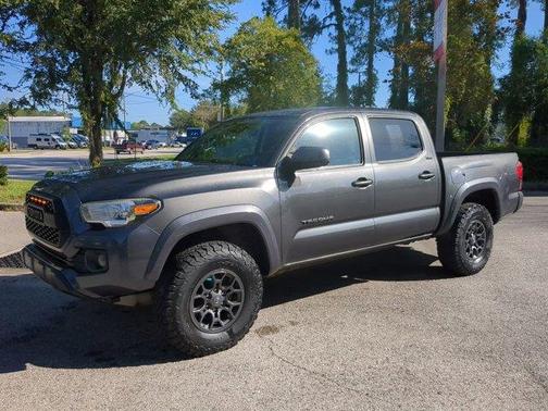 2018 Toyota Tacoma SR5