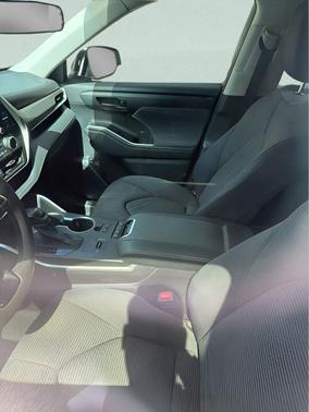 2021 Toyota Highlander L
