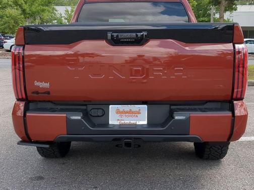 2025 Toyota Tundra Platinum