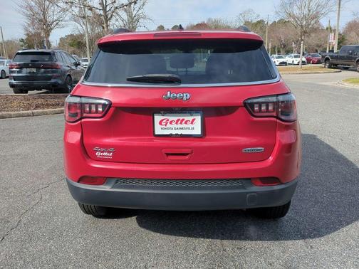 2018 Jeep Compass Latitude