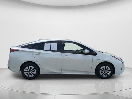 2018 Toyota Prius Three