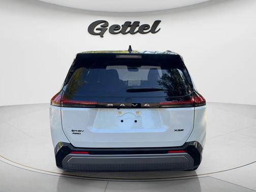 Wind Chill Prl 2026 Toyota RAV4 Plug-In Hybrid SE