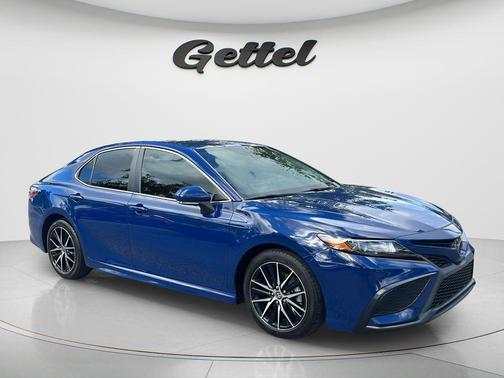 Blue 2023 Toyota Camry SE