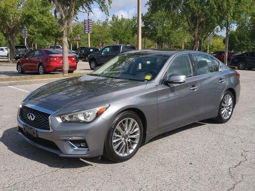 2022 INFINITI Q50 LUXE