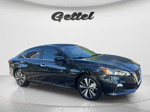 Blue Metallic 2021 Nissan Altima 2.5 SV