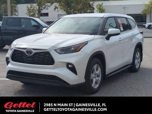 2025 Toyota Highlander LE