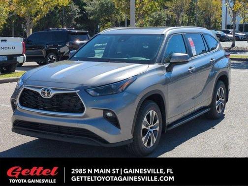 2026 Toyota Highlander XLE