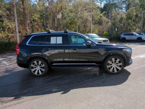 2022 Volvo XC90 T6 Inscription 7 Passenger