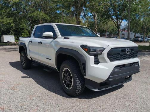 2025 Toyota Tacoma Hybrid TRD Off Road