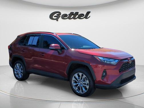 2022 Toyota RAV4 XLE Premium
