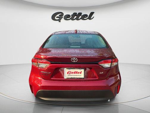 Ruby Flare Pearl 2026 Toyota Corolla LE