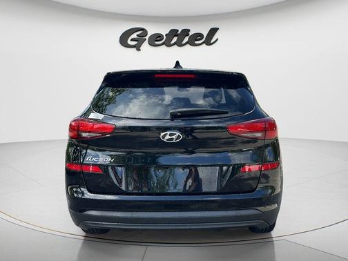 Black Noir Pearl 2019 Hyundai TUCSON SE