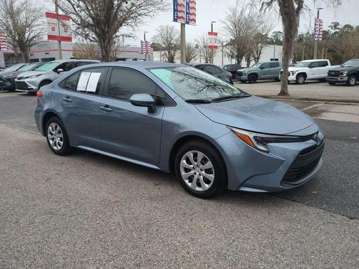 2023 Toyota Corolla Hybrid LE