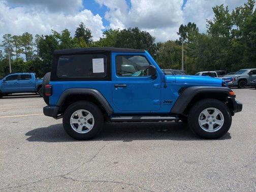 2022 Jeep Wrangler Sport