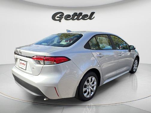 Classic Silver Metallic 2027 Toyota Corolla LE