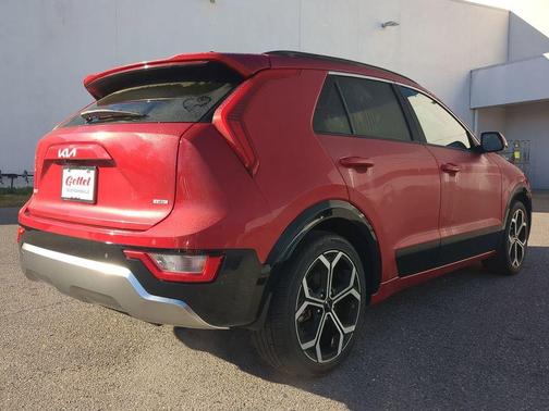 2023 Kia Niro EX Touring