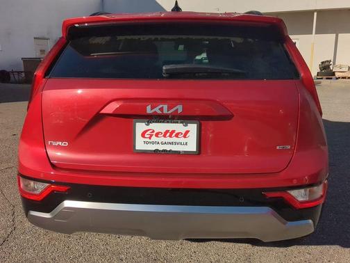 2023 Kia Niro EX Touring