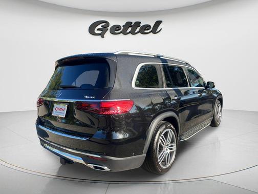 Black 2025 Mercedes-Benz GLS 450 4MATIC