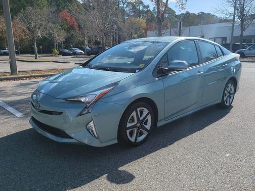 2017 Toyota Prius Four Touring