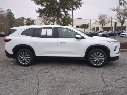 2025 Buick Enclave Preferred