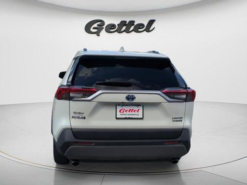 Blizzard Pearl 2021 Toyota RAV4 Hybrid Limited