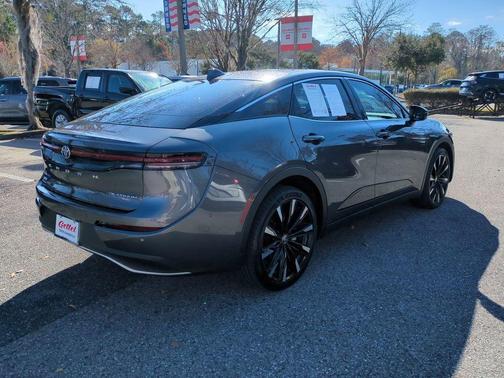 2024 Toyota Crown Platinum