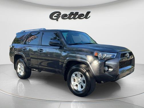 Magnetic Gray Metallic 2018 Toyota 4Runner SR5