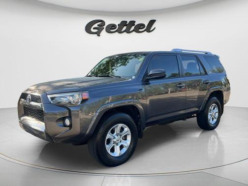 Magnetic Gray Metallic 2018 Toyota 4Runner SR5