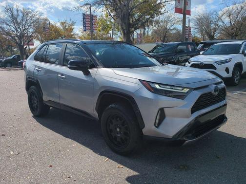 2023 Toyota RAV4 Hybrid XSE