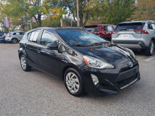 2015 Toyota Prius c One