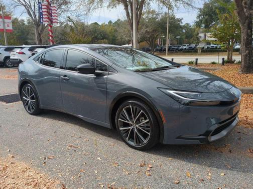 2026 Toyota Prius XLE