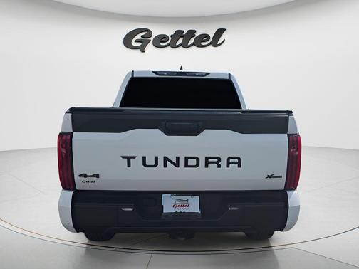 Ice 2024 Toyota Tundra SR5