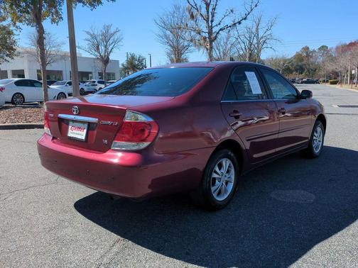 2006 Toyota Camry LE