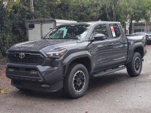 2025 Toyota Tacoma Hybrid TRD Off Road